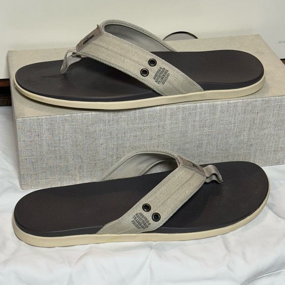 Johnnie-O Portside Del Rey flip flop sandal men 12 khaki tan brown Johnnie O 12M main image 11